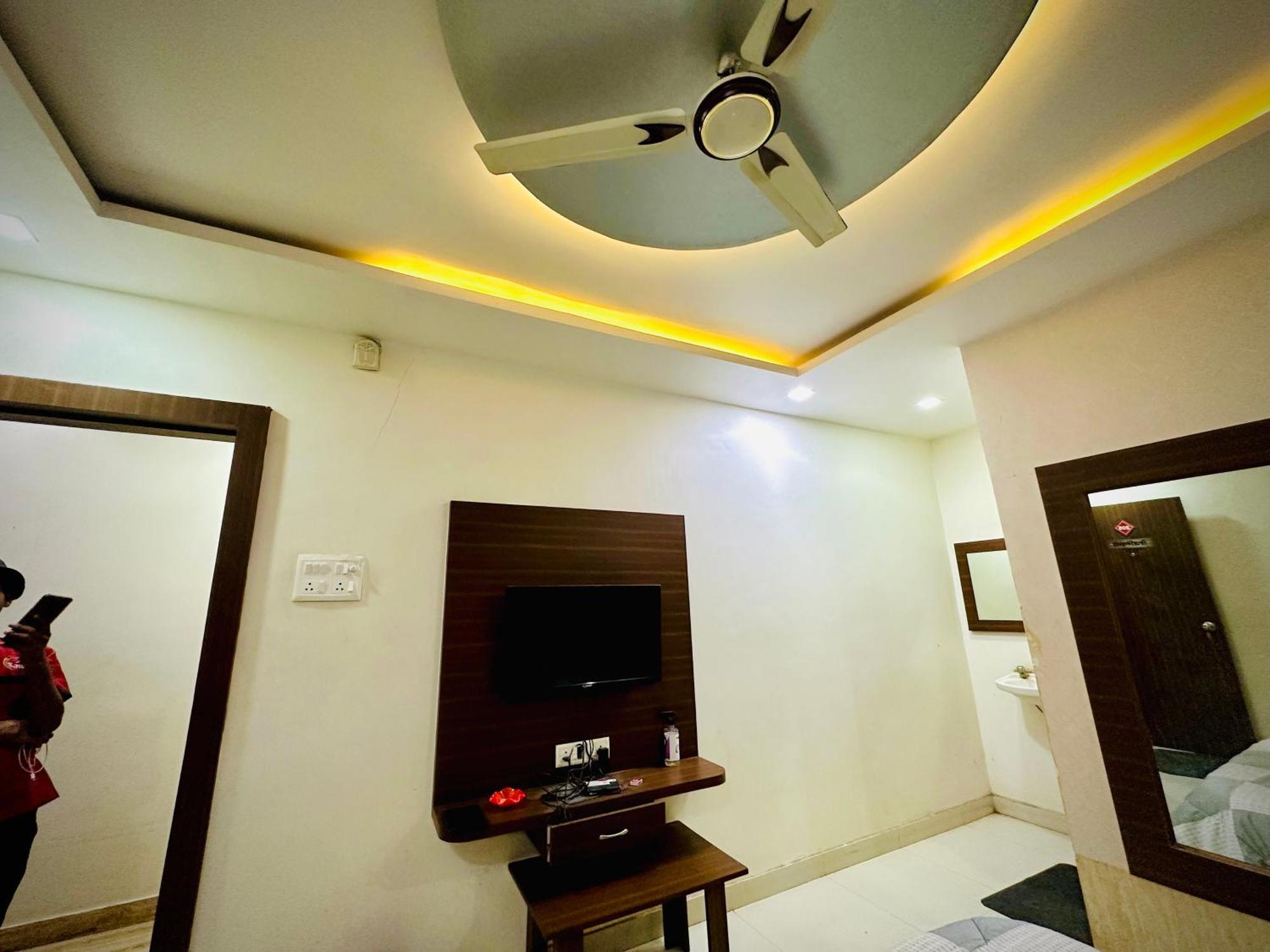 Hotel Sawai Executive Jadhavwadi Extérieur photo