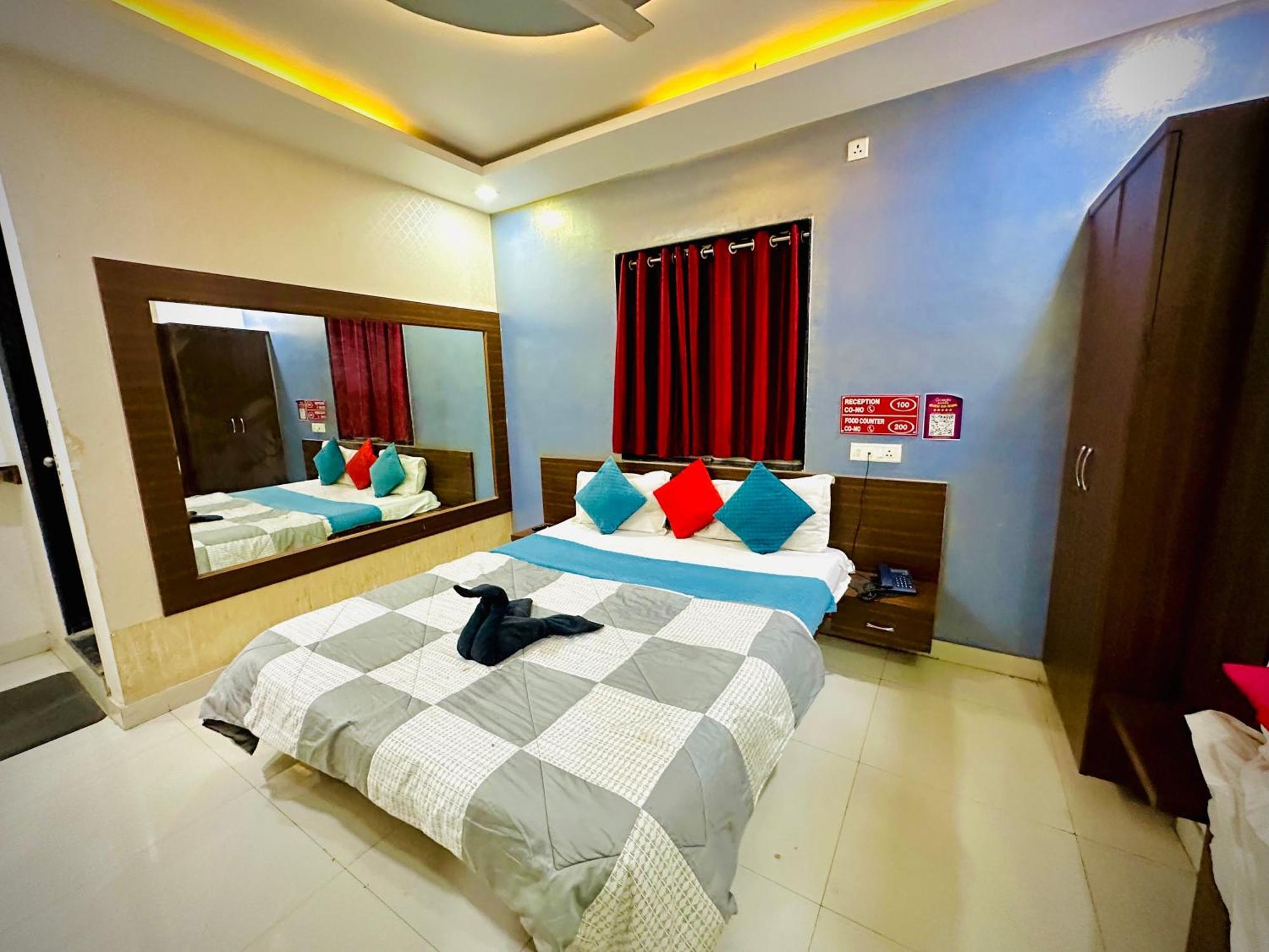 Hotel Sawai Executive Jadhavwadi Extérieur photo