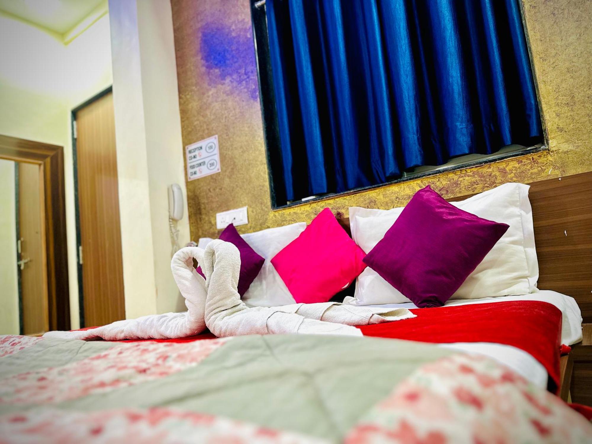 Hotel Sawai Executive Jadhavwadi Extérieur photo
