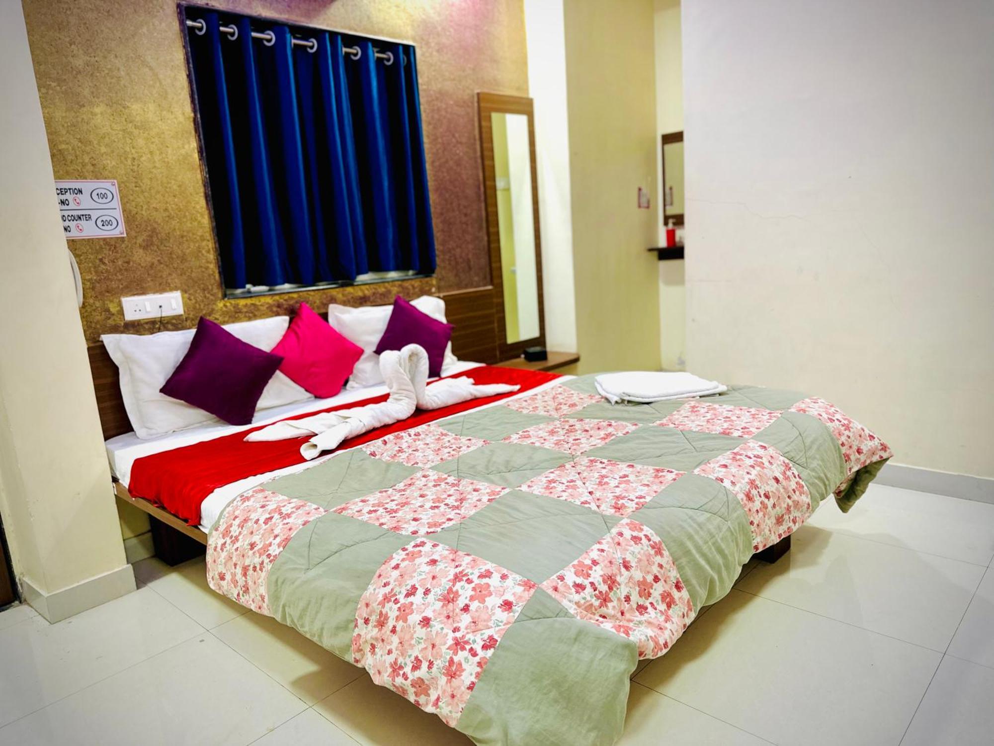 Hotel Sawai Executive Jadhavwadi Extérieur photo