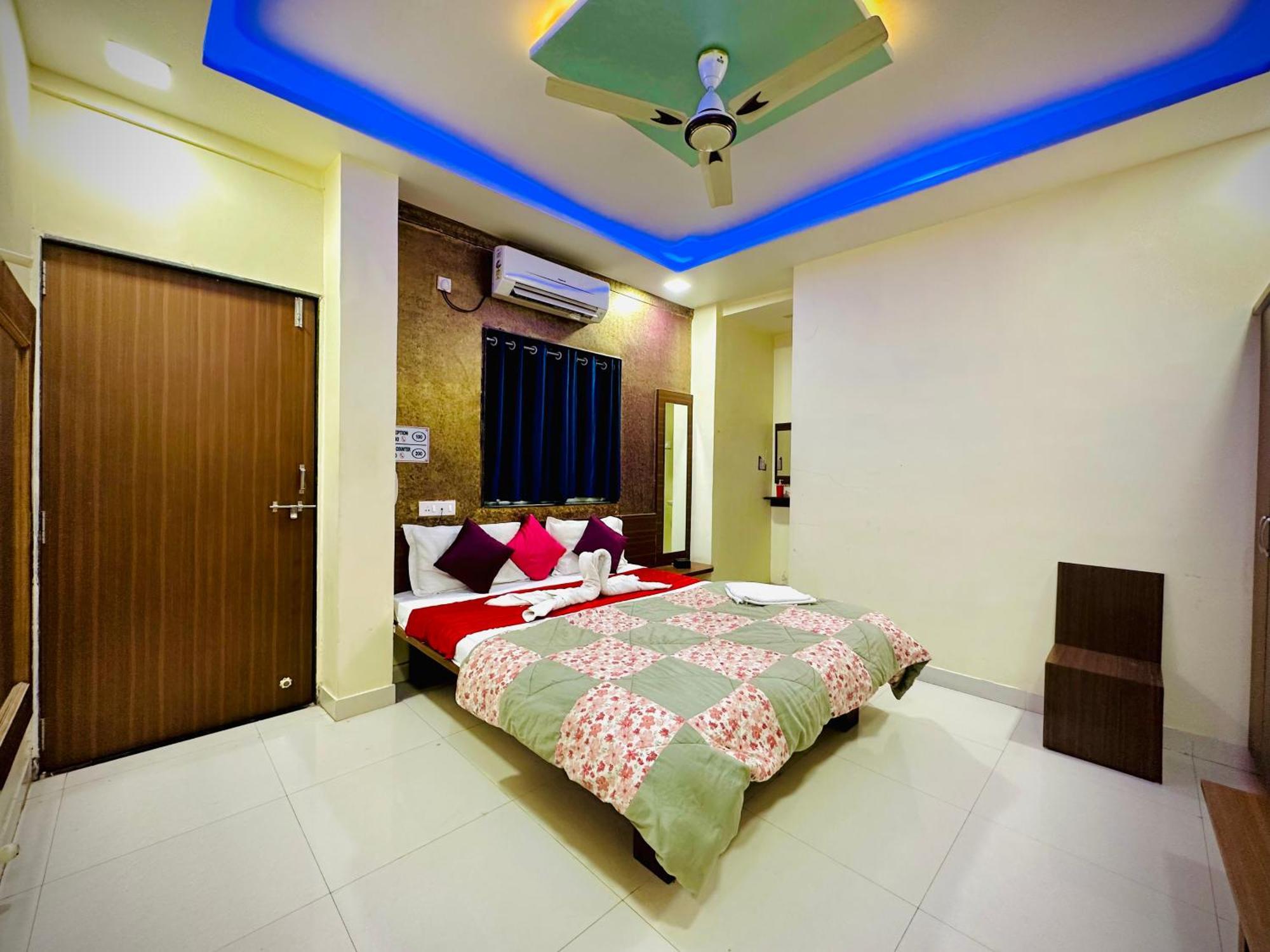 Hotel Sawai Executive Jadhavwadi Extérieur photo