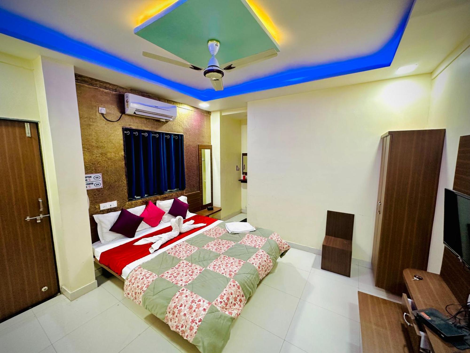 Hotel Sawai Executive Jadhavwadi Extérieur photo