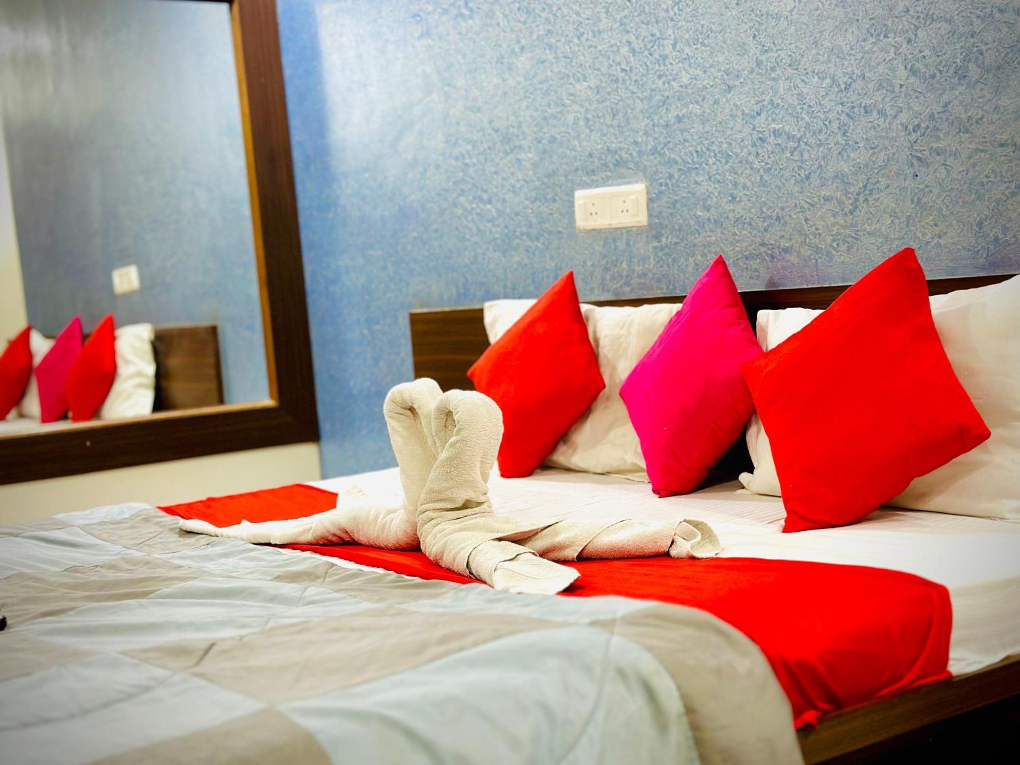 Hotel Sawai Executive Jadhavwadi Extérieur photo