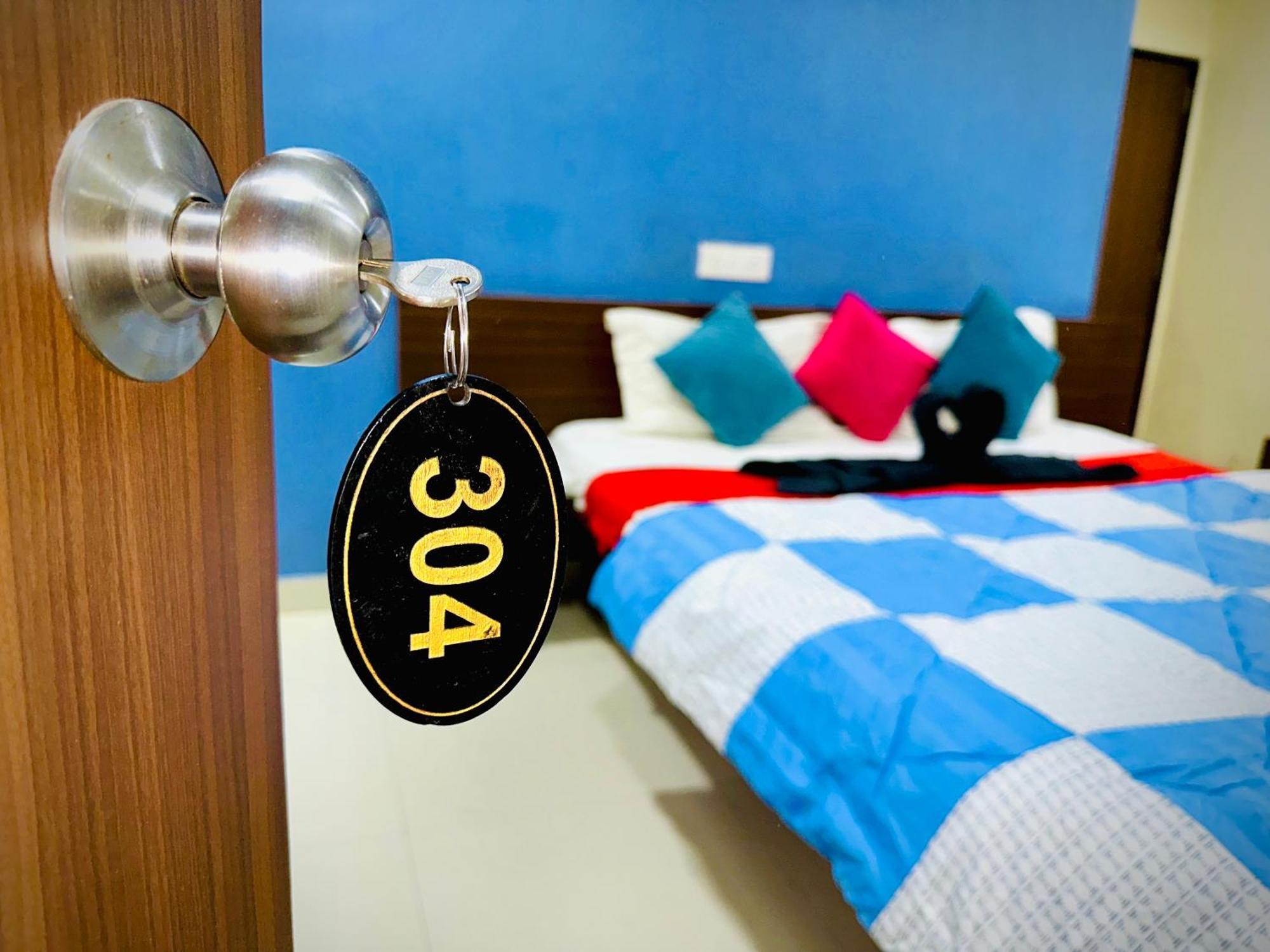 Hotel Sawai Executive Jadhavwadi Extérieur photo